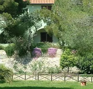 https://fontermosa.it-tuscanyhotel.com