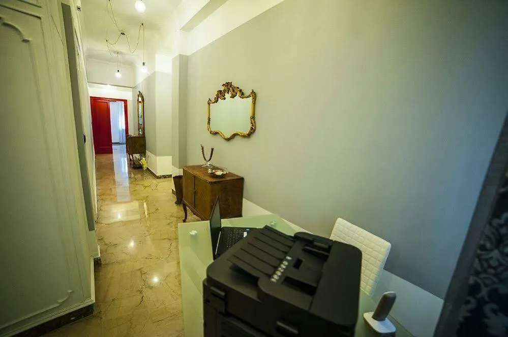 B&B Massimocentro Palermo 3*,  Italië